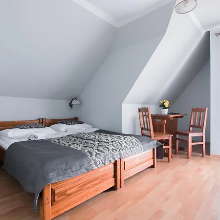 Tatrzanski Gosciniec Bed & Breakfast Lesnica (Lesser Poland)