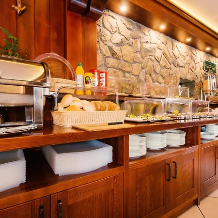 Bed & Breakfast Tatrzanski Gosciniec Lesnica (Lesser Poland)